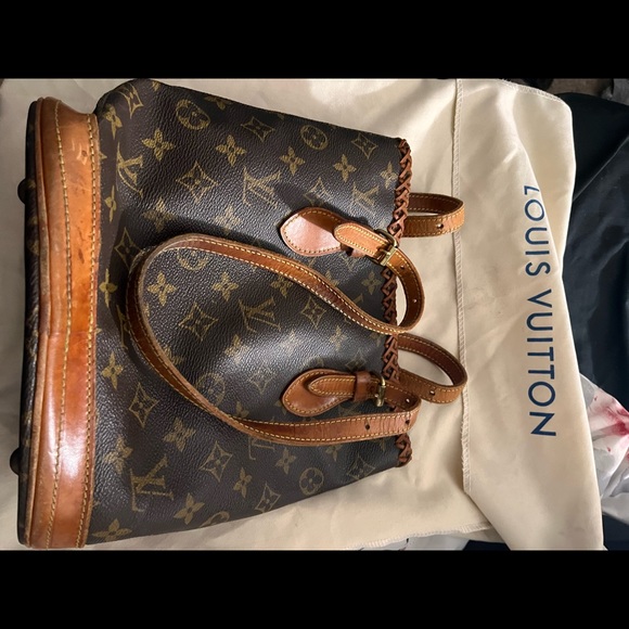 SOLD Louis Vuitton Petit Bucket Bag WITHOUT dust cover - Picture 7 of 9